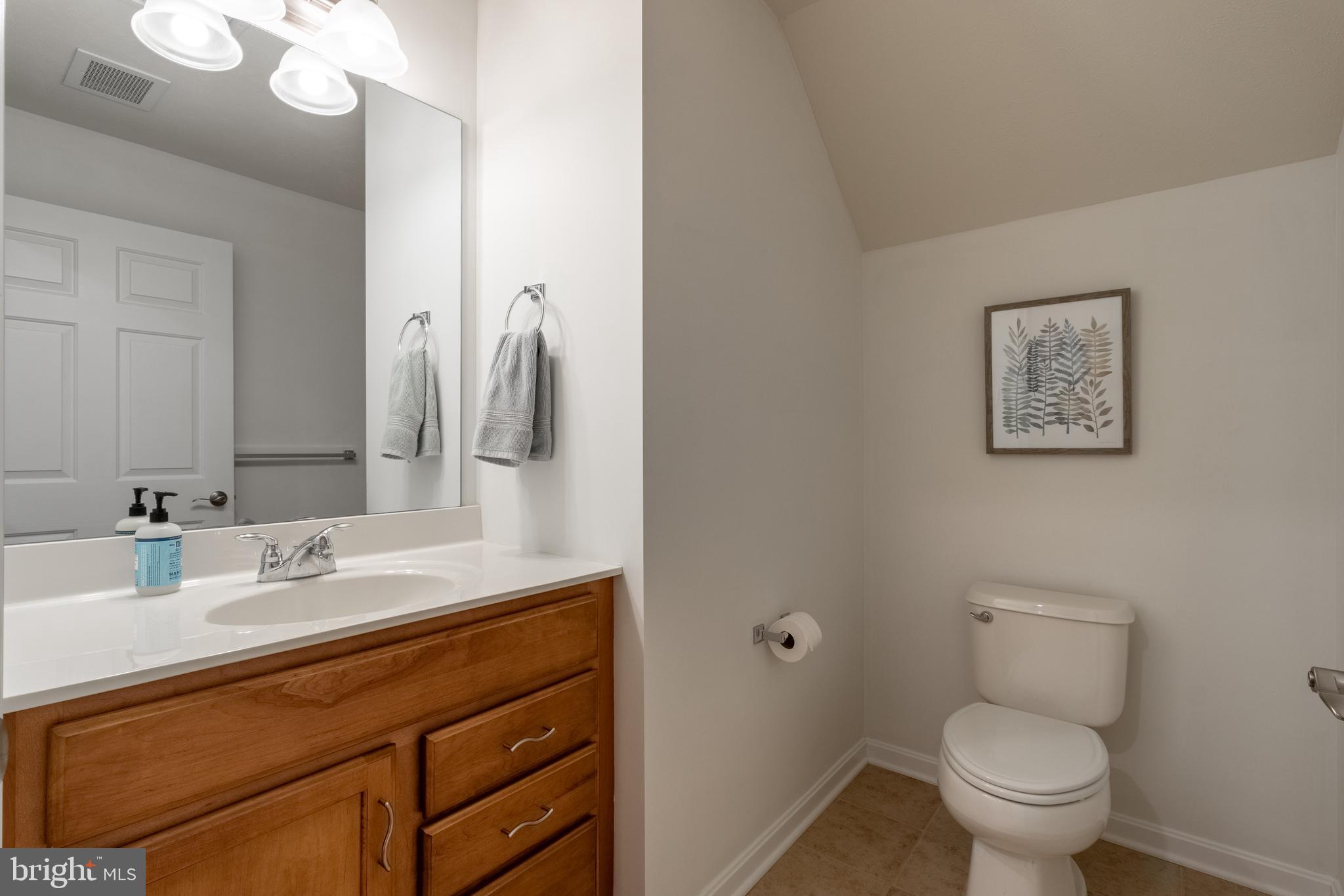 VILLAGE AT PENN STATE - HOMECOMING RIDGE I - Residential