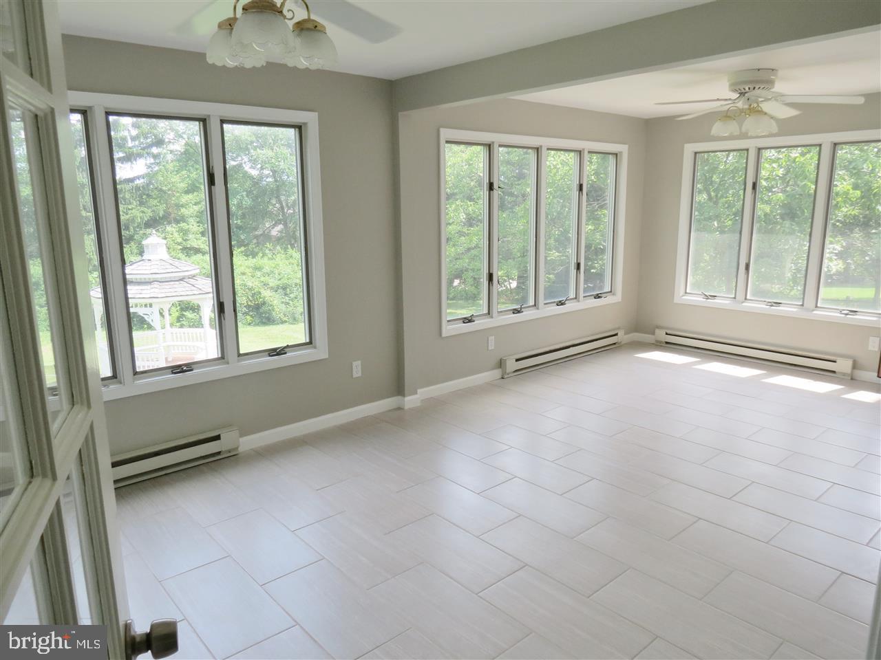 WYNDHAM HILLS - Residential