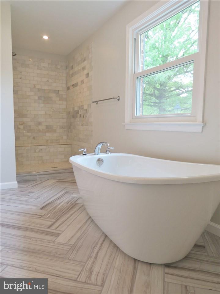 WYNDHAM HILLS - Residential