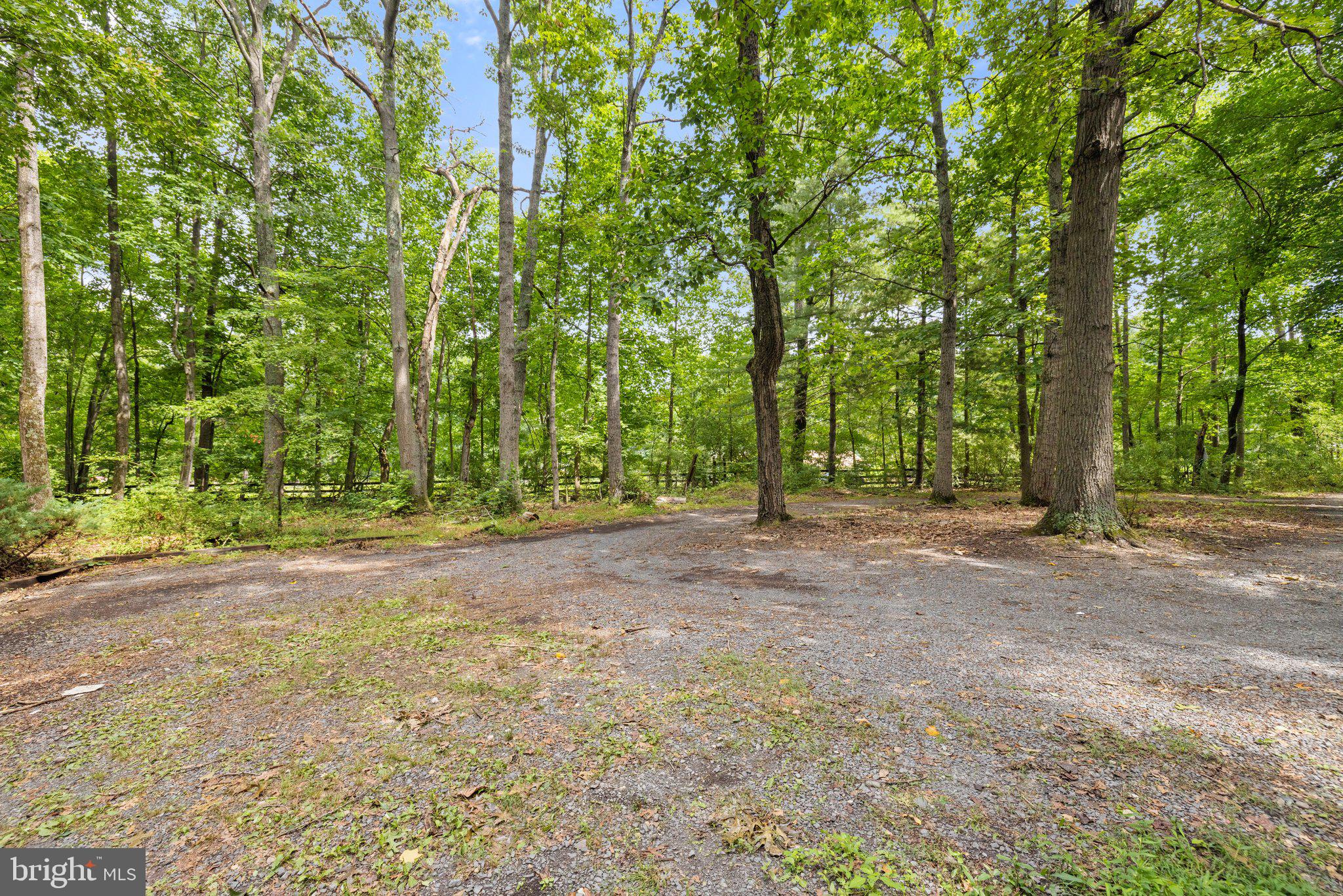 GREEN HILL ESTATES - Residential