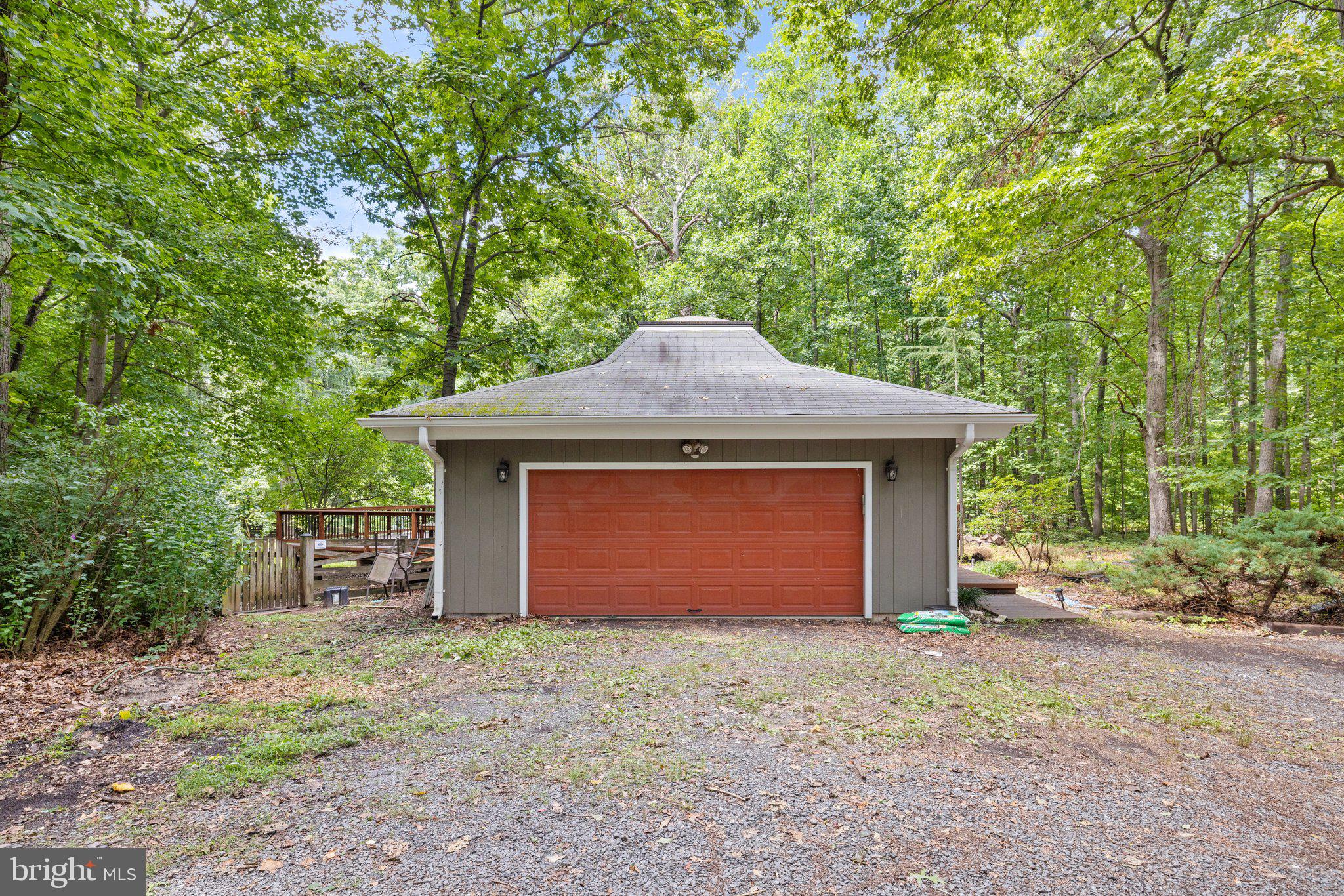 GREEN HILL ESTATES - Residential