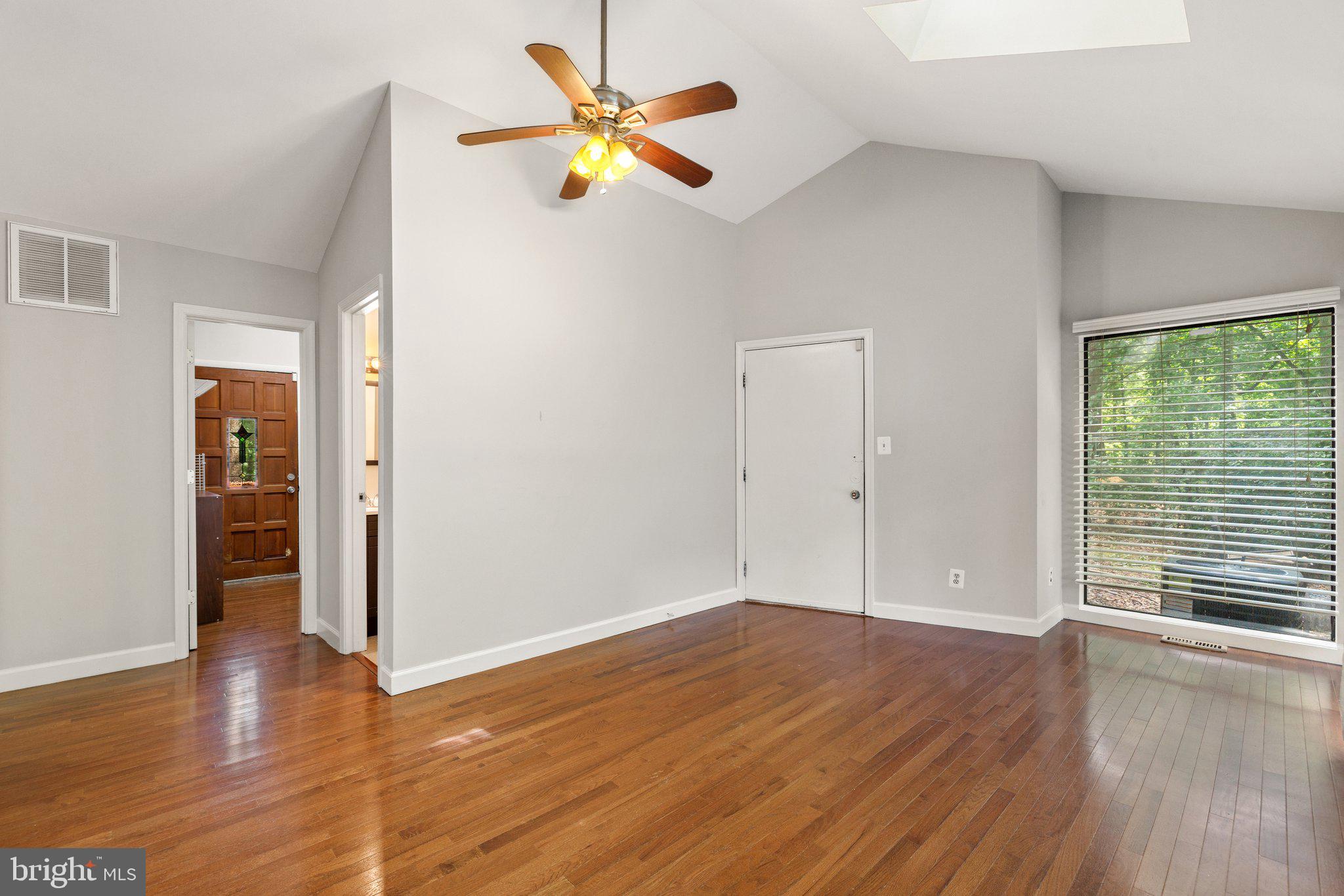 GREEN HILL ESTATES - Residential