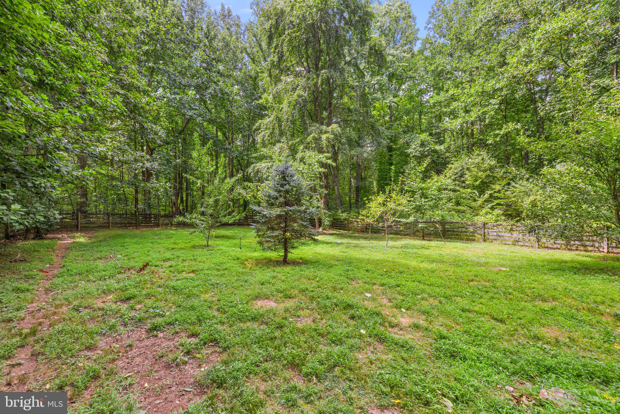 GREEN HILL ESTATES - Residential