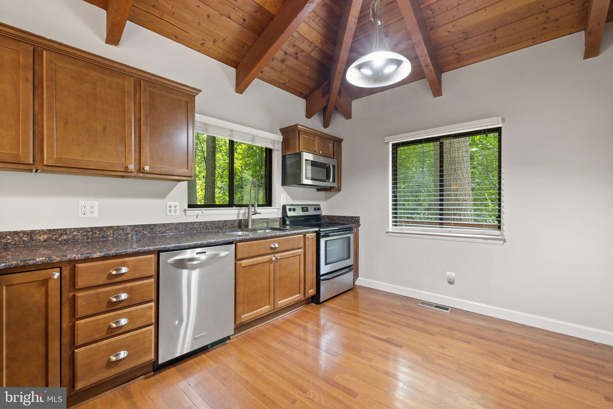 GREEN HILL ESTATES - Residential