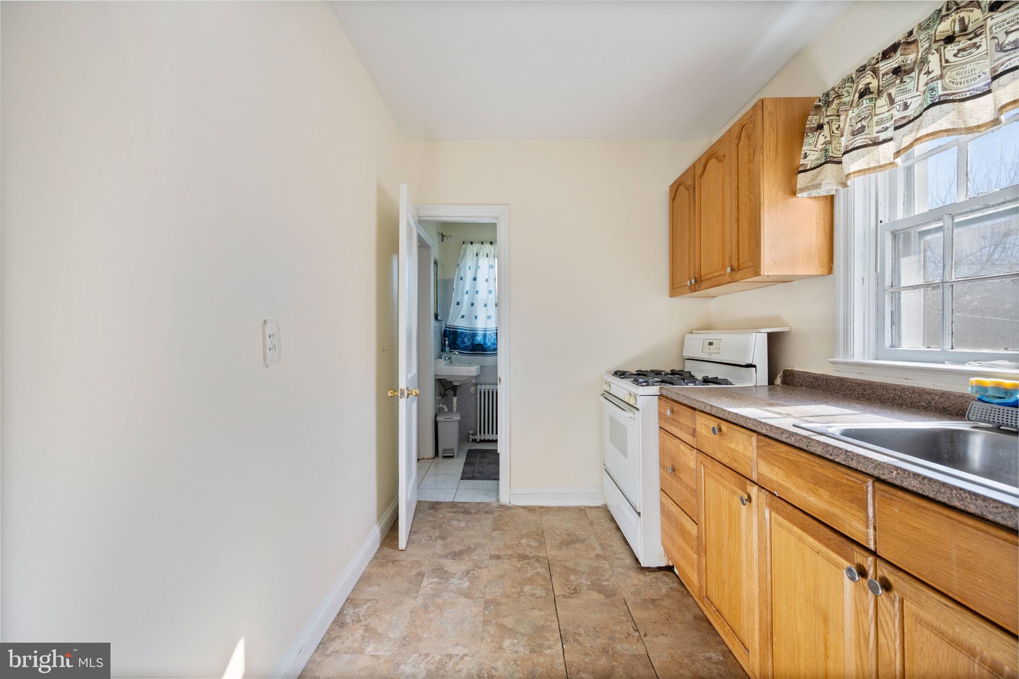 PARKVILLE - Residential Income