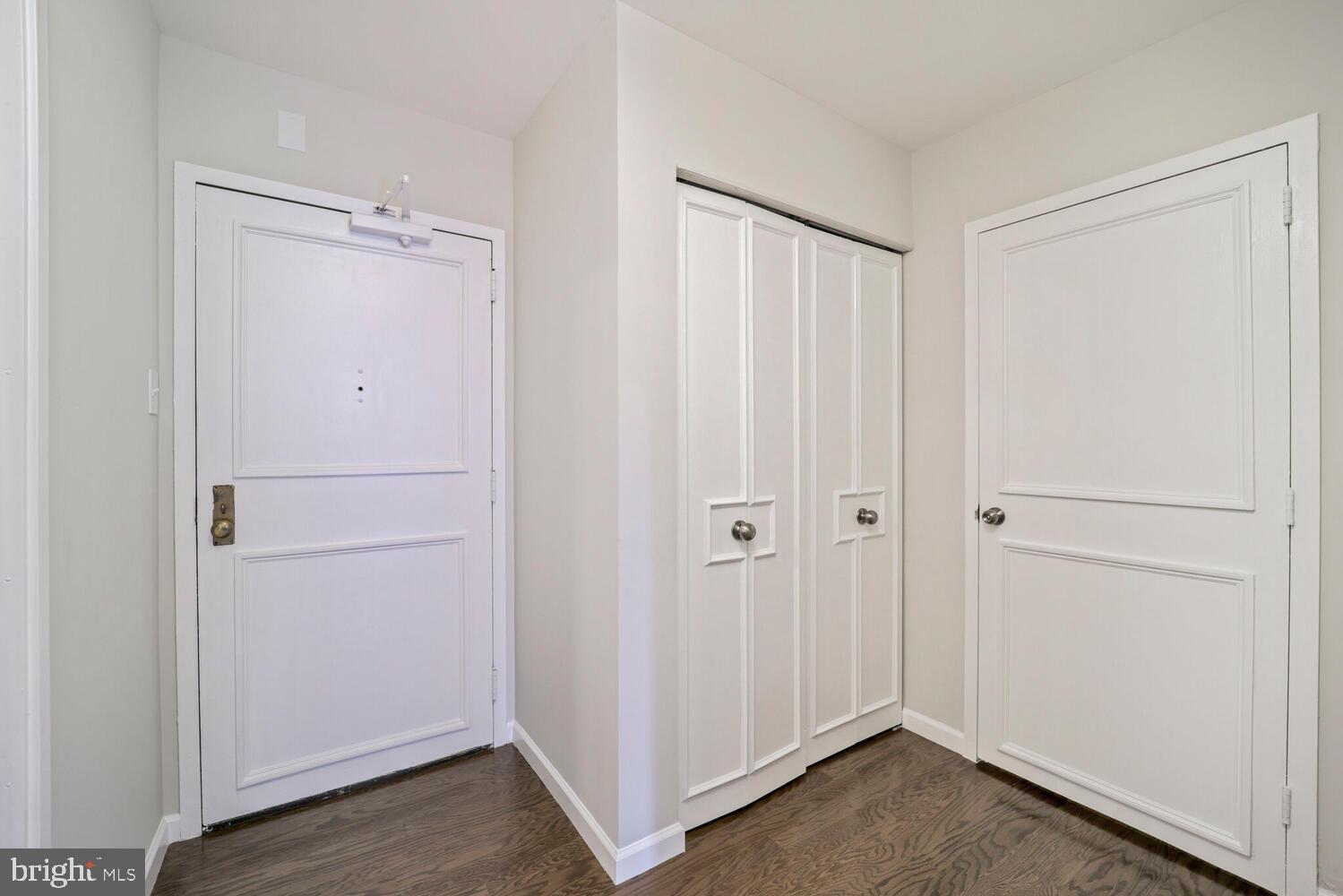 TOWER VILLAS - Residential