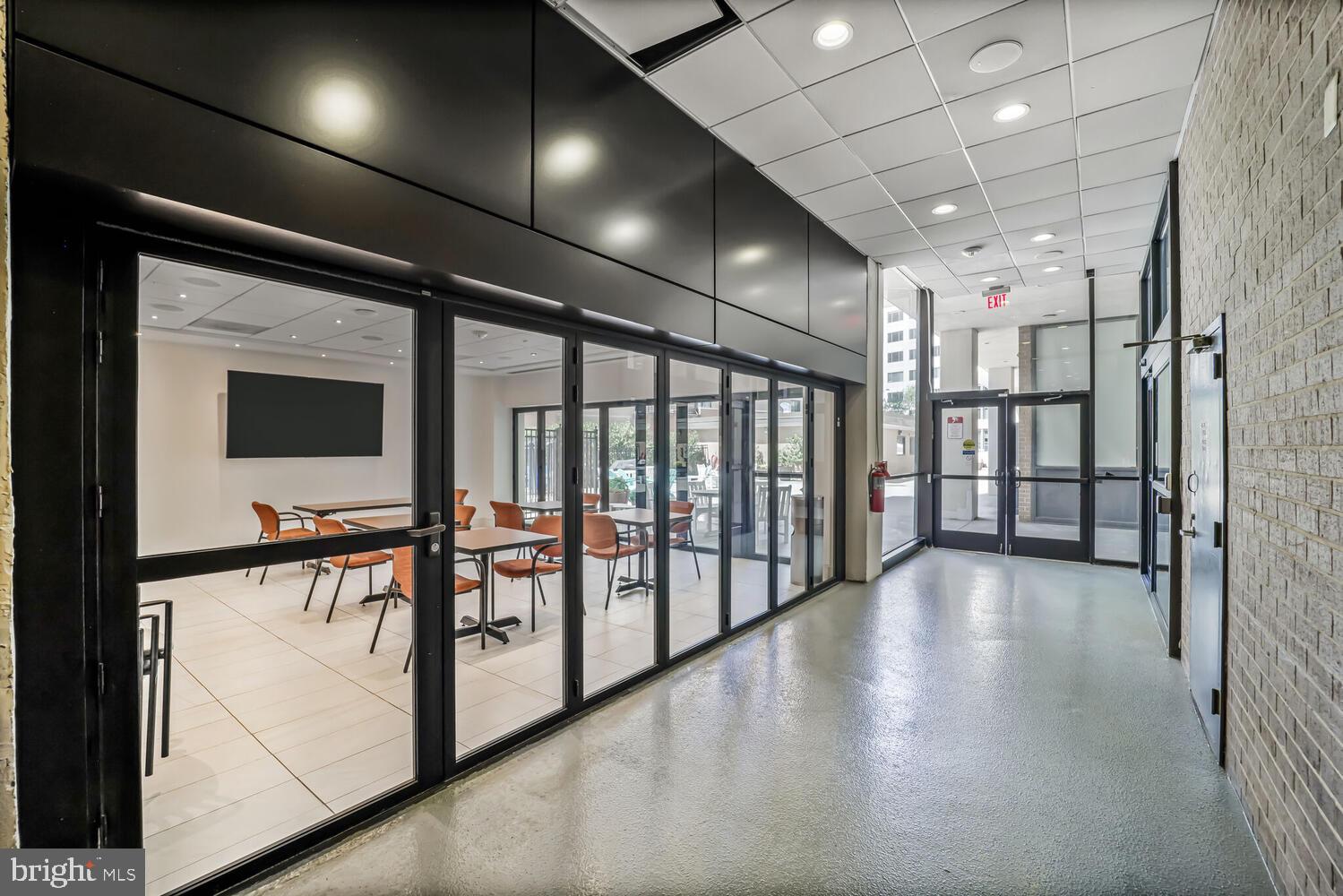 TOWER VILLAS - Residential