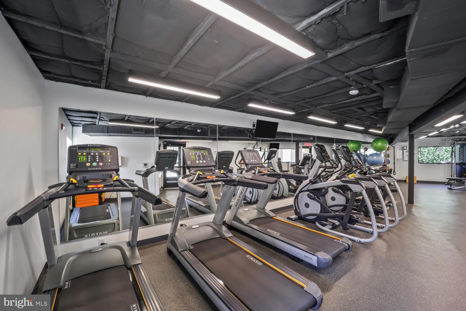 TOWER VILLAS - Residential