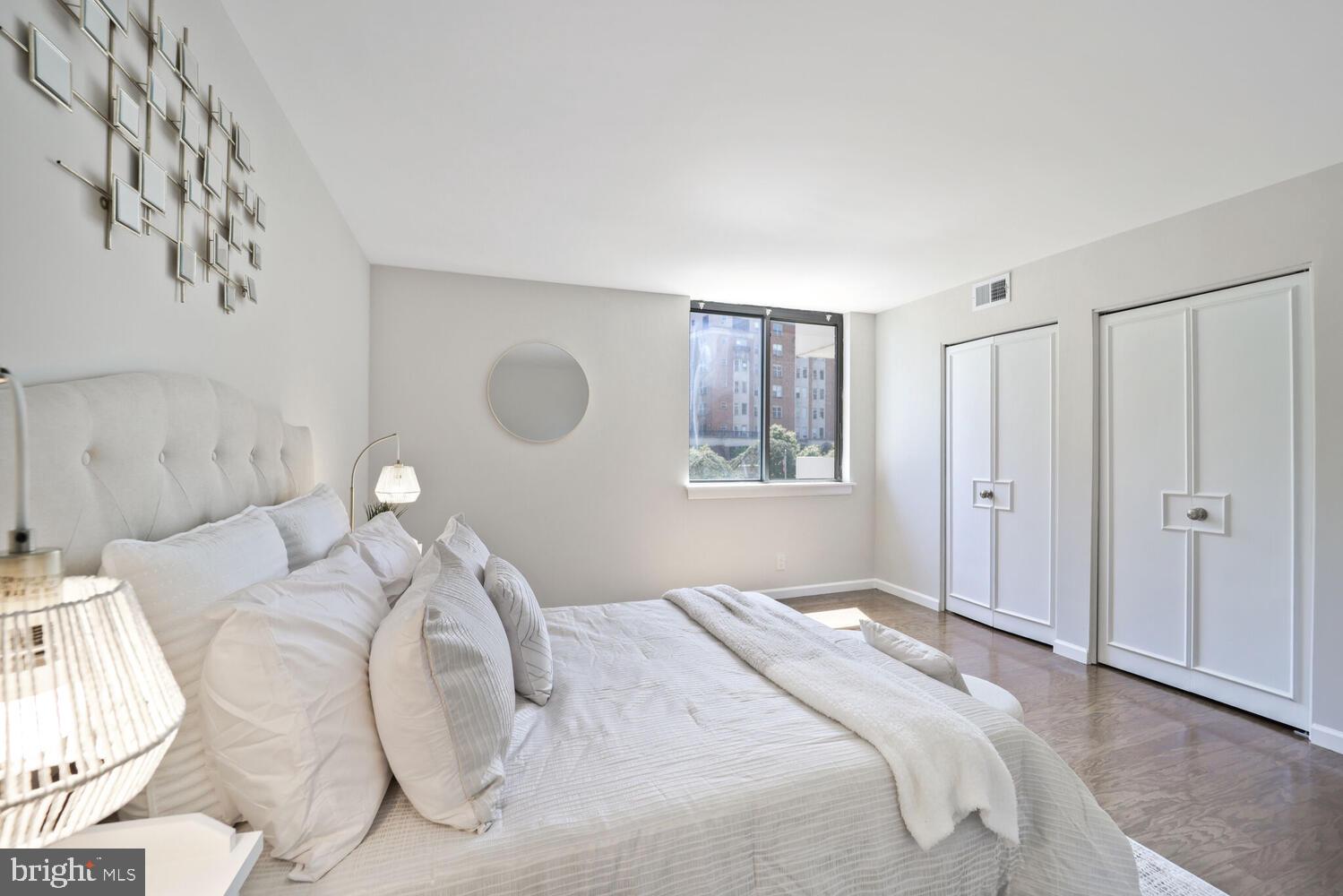 TOWER VILLAS - Residential