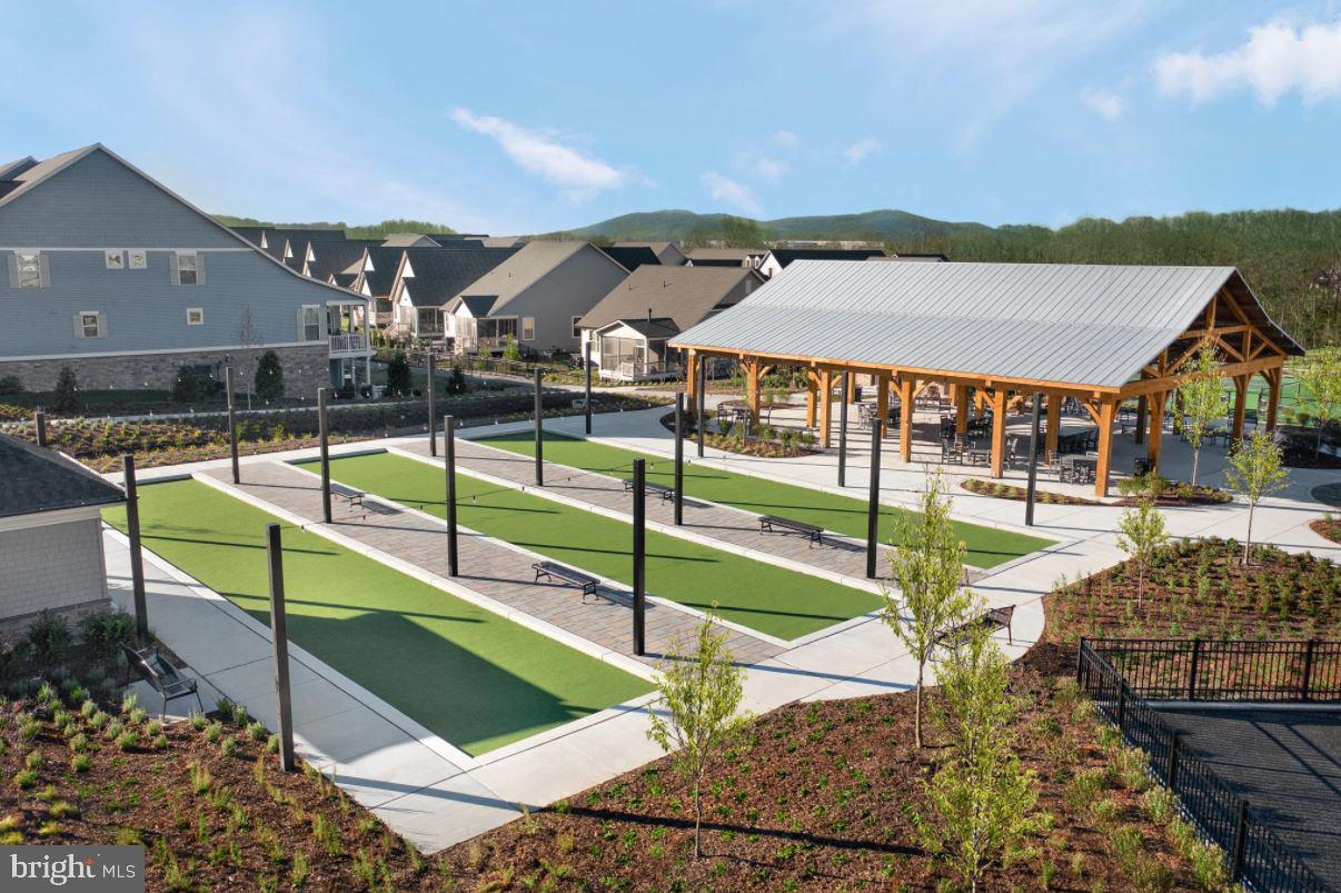 URBANA - Residential