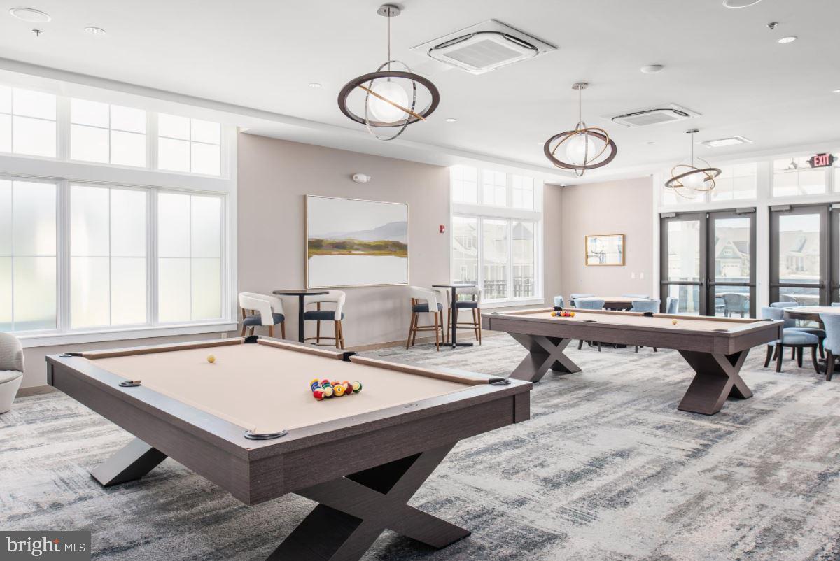 URBANA - Residential