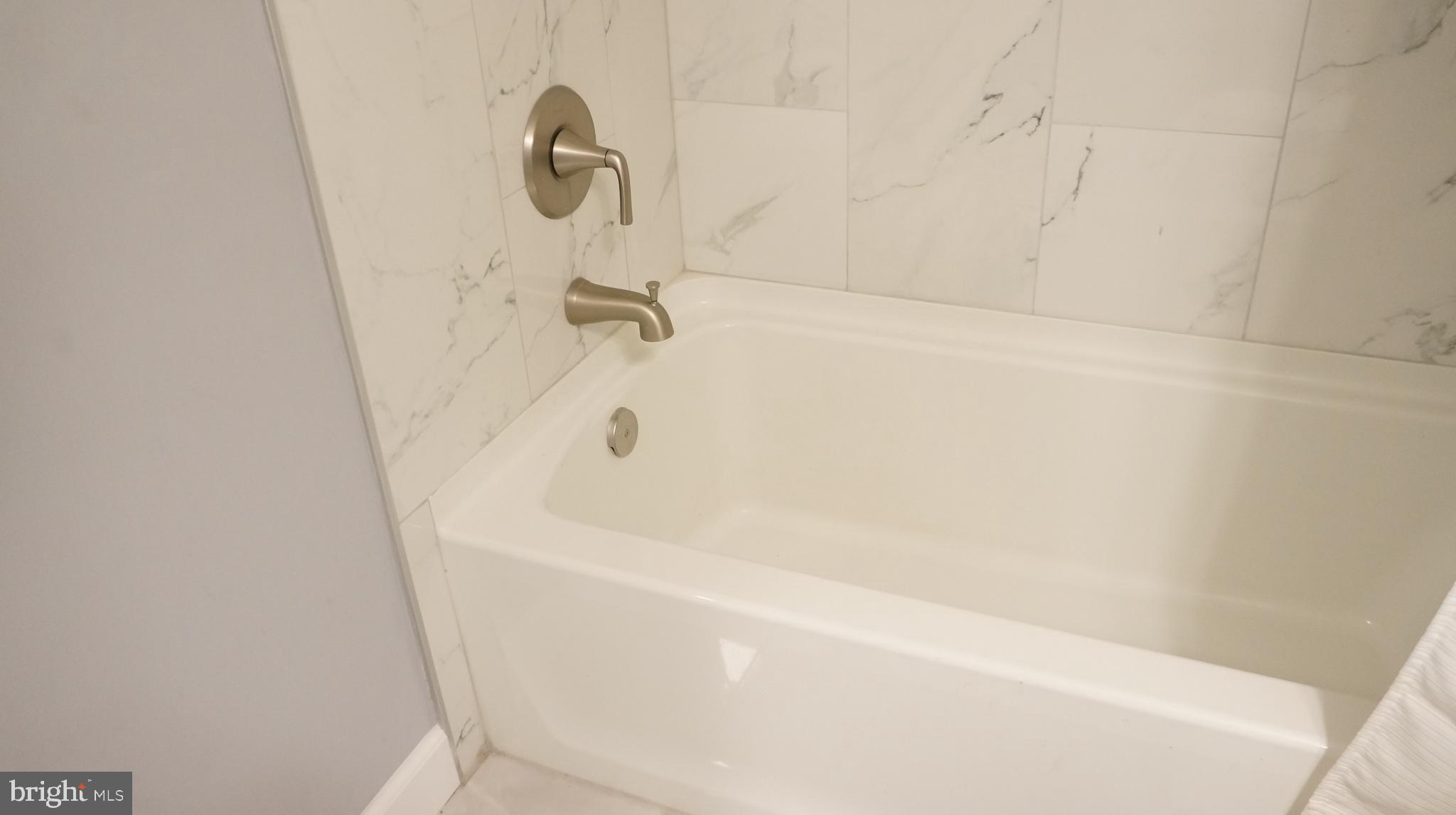 CHRISTOPHER COURT - Residential Lease