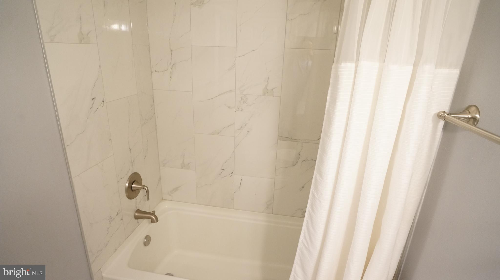 CHRISTOPHER COURT - Residential Lease