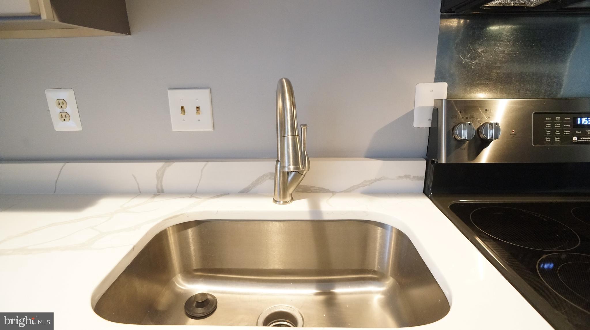 CHRISTOPHER COURT - Residential Lease