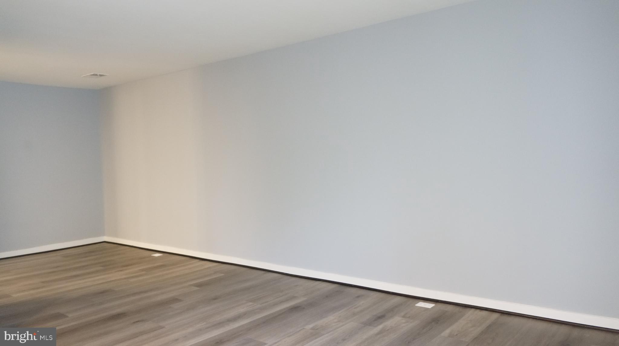 CHRISTOPHER COURT - Residential Lease