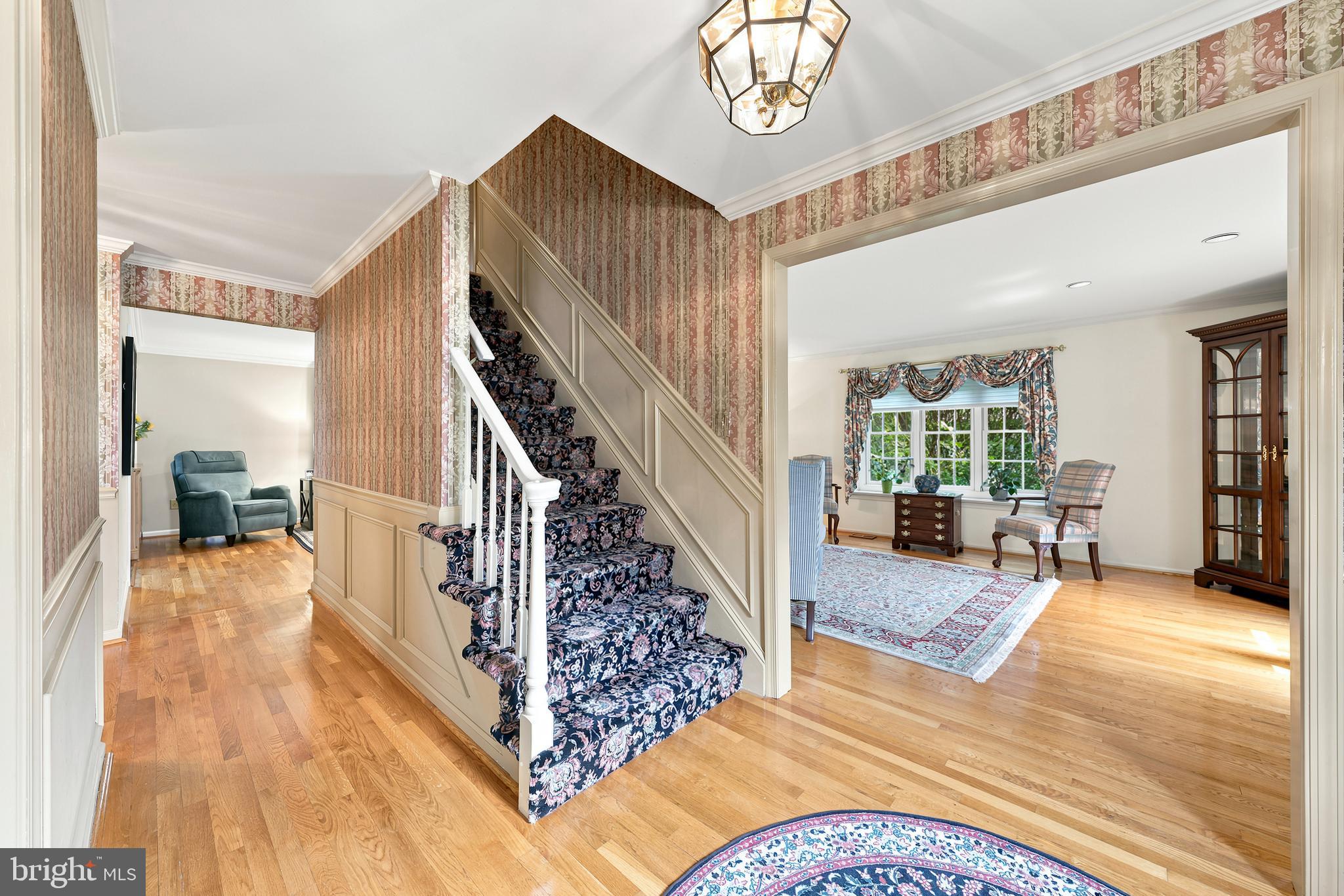 22 SAINT ANTHONY COURT