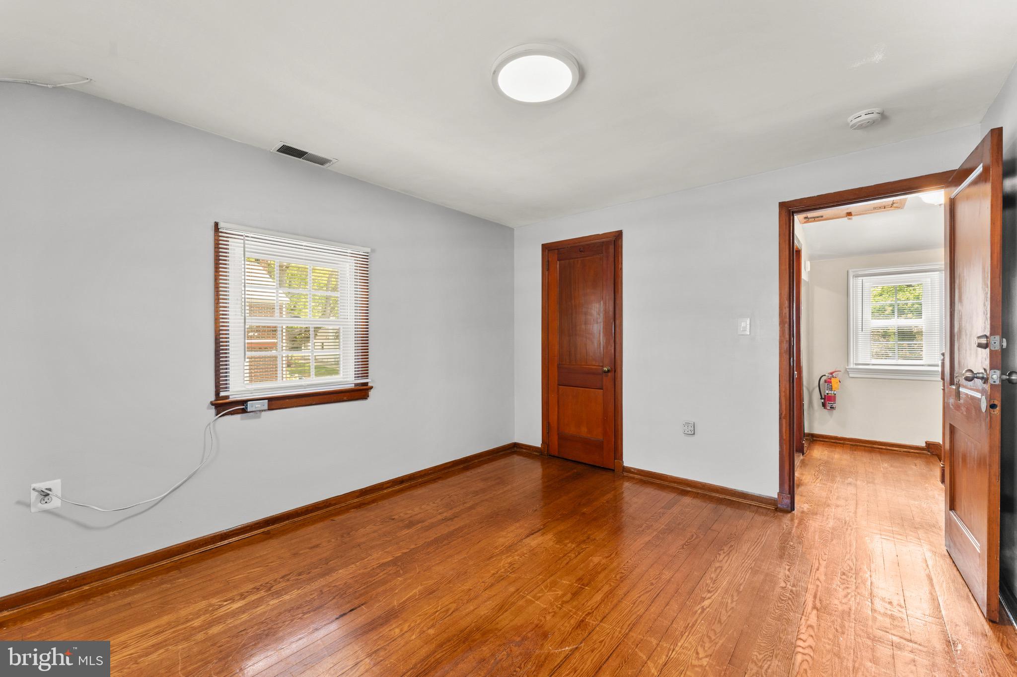 QUEENS CHAPEL MANOR - Residential