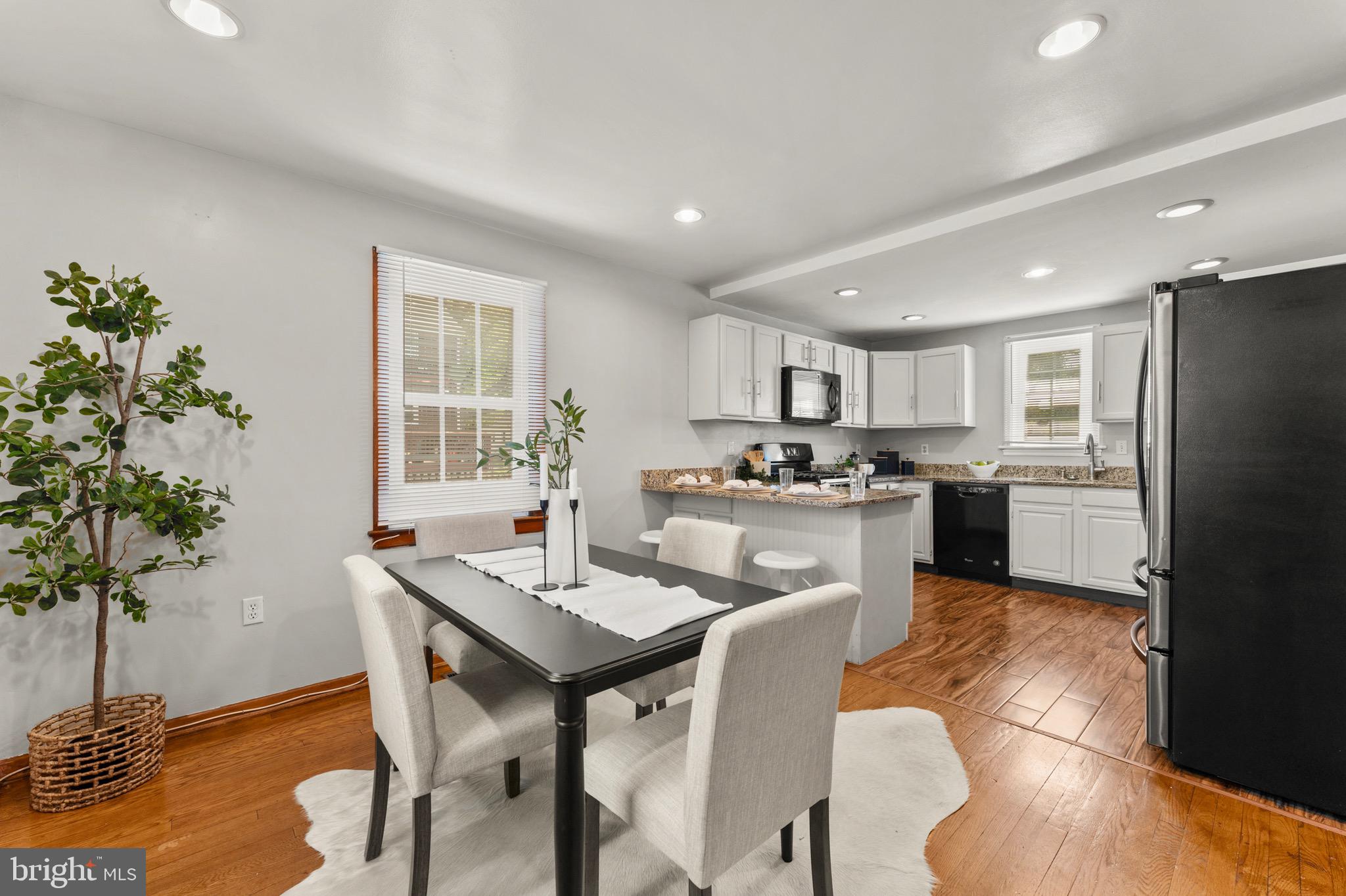 QUEENS CHAPEL MANOR - Residential