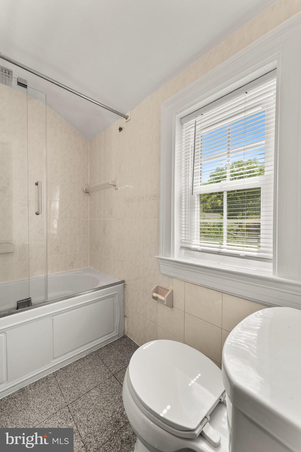 QUEENS CHAPEL MANOR - Residential