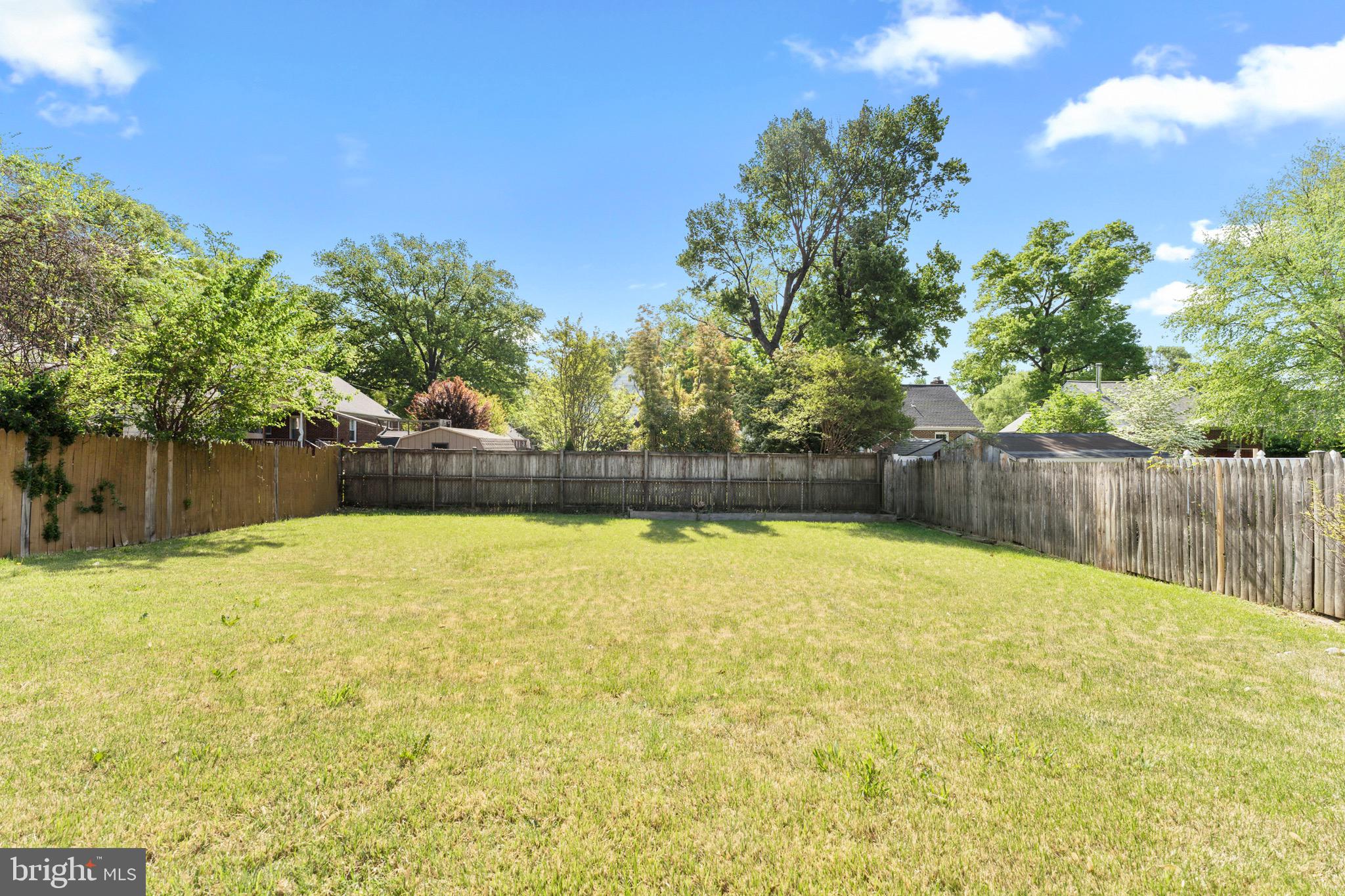 QUEENS CHAPEL MANOR - Residential