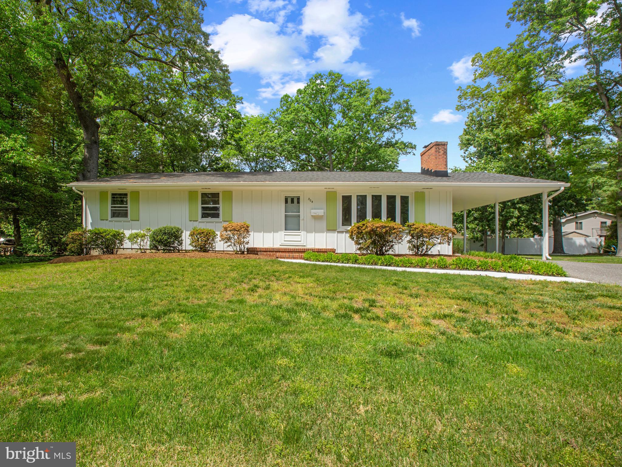 304 MANGROVE ROAD