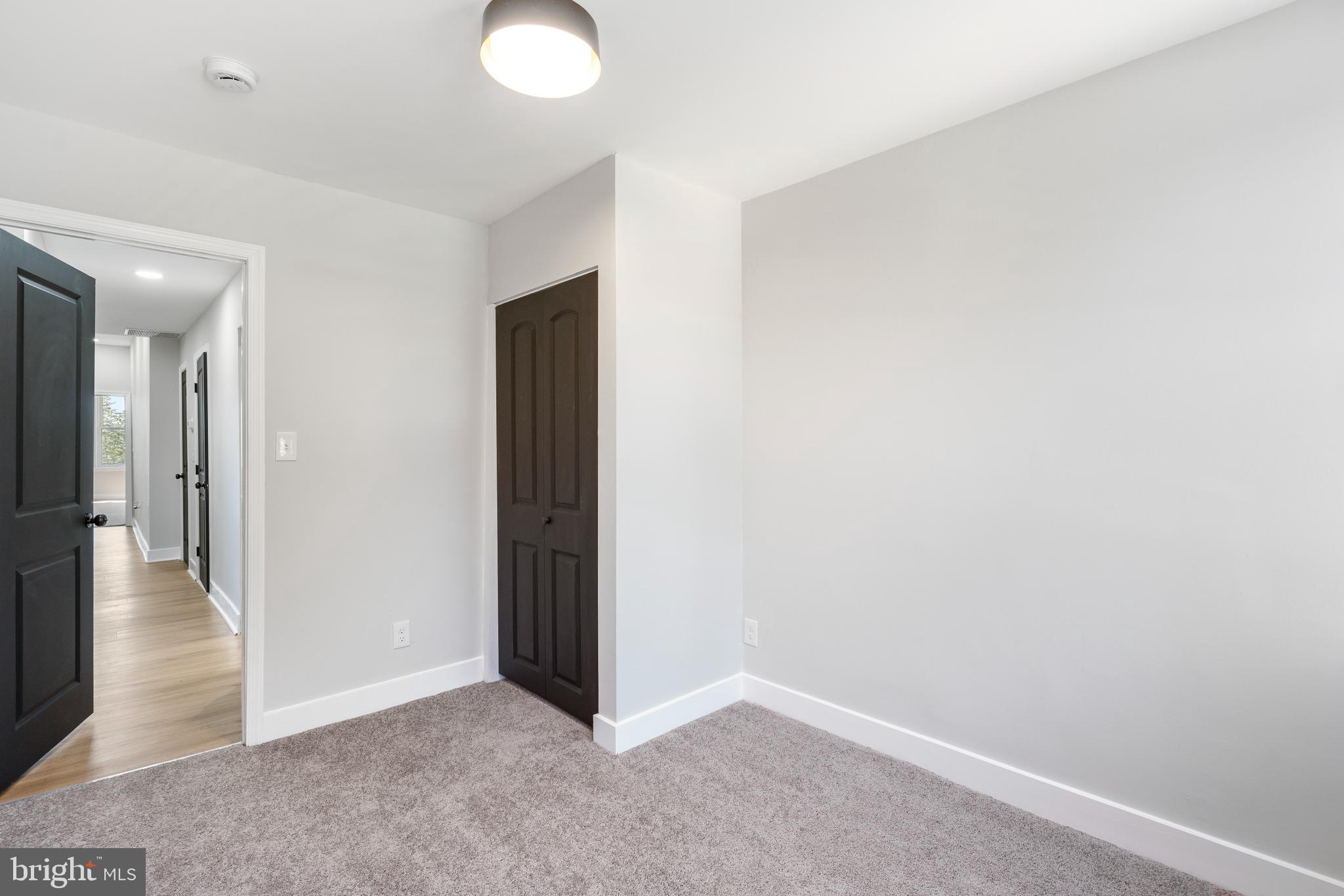 RESERVOIR HILL - Residential