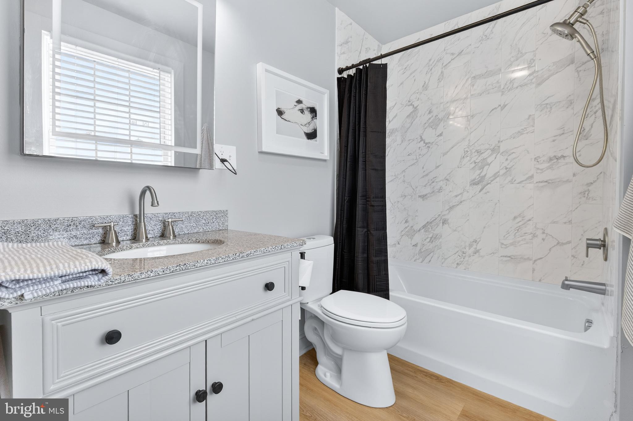 STRASBURG - Residential