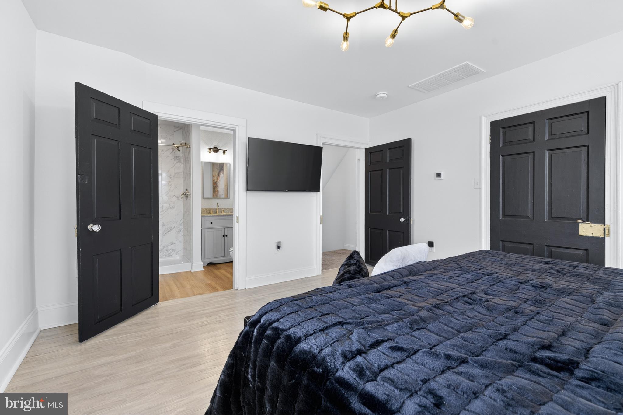 STRASBURG - Residential