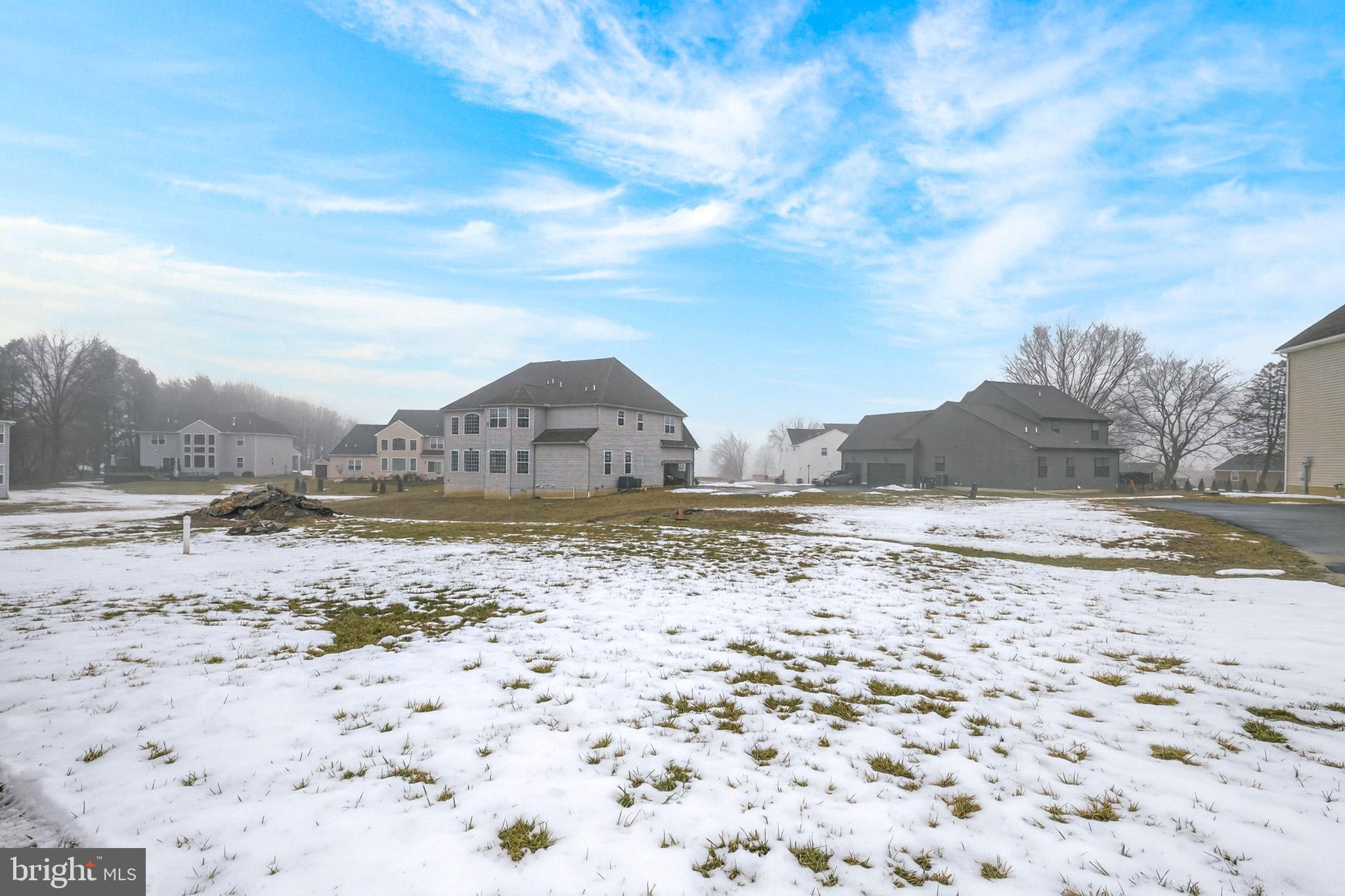 STRASBURG - Residential