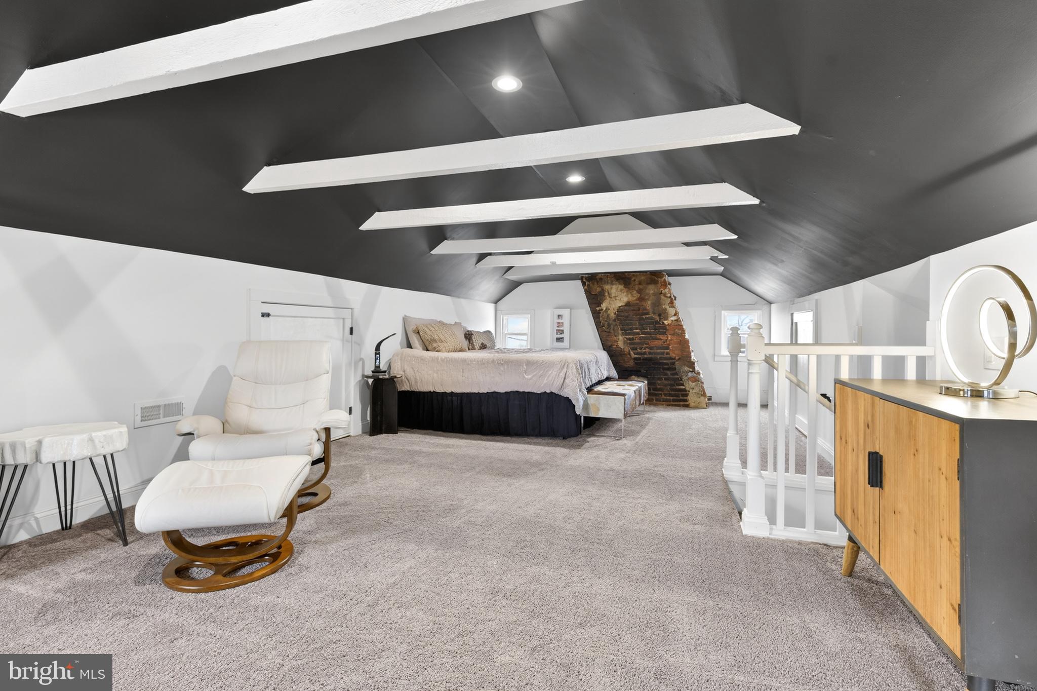 STRASBURG - Residential