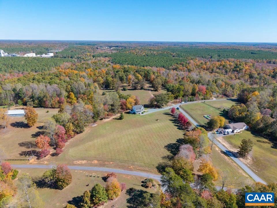 HIDDEN VALLEYS - Residential