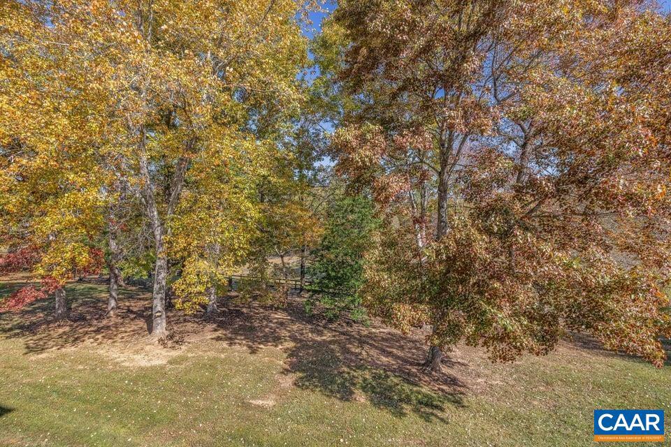 HIDDEN VALLEYS - Residential