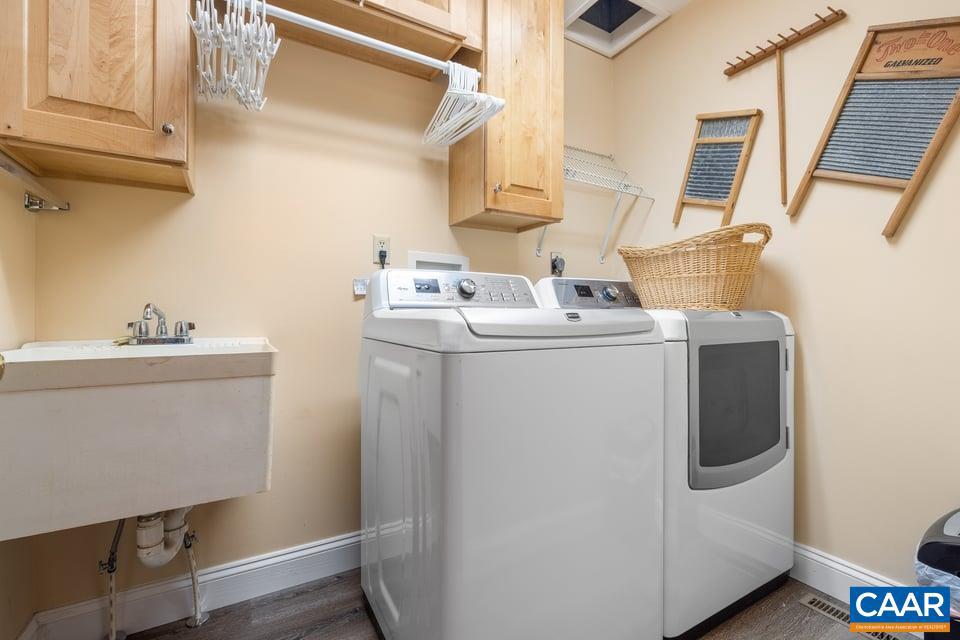 HIDDEN VALLEYS - Residential