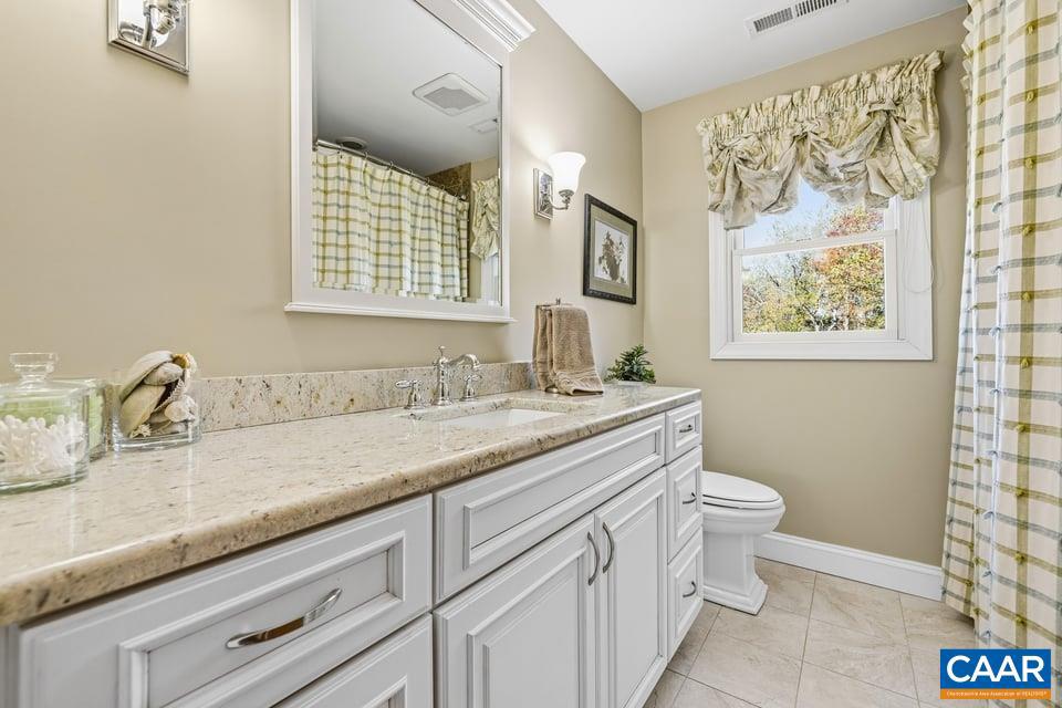 HIDDEN VALLEYS - Residential