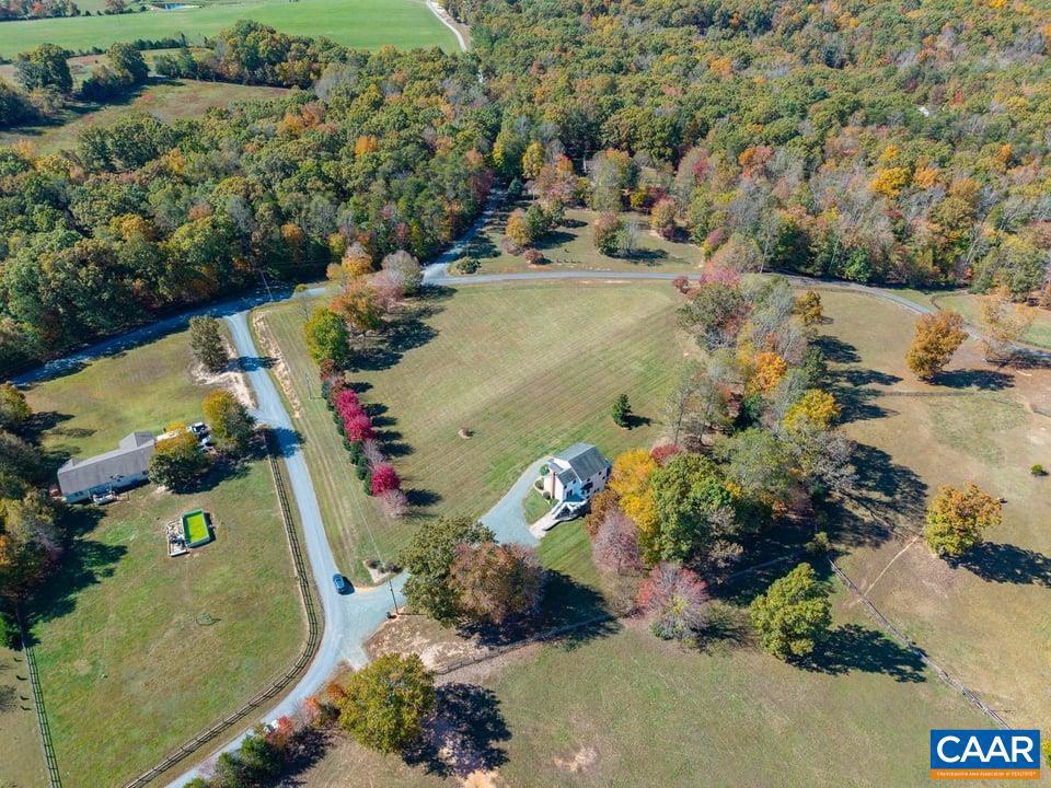 HIDDEN VALLEYS - Residential