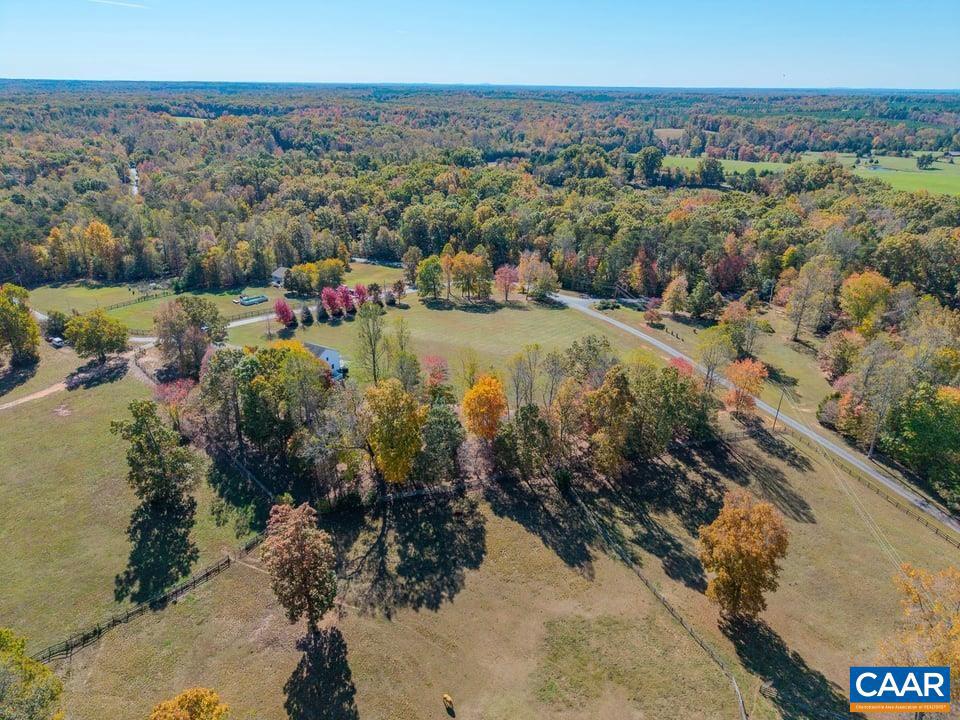 HIDDEN VALLEYS - Residential