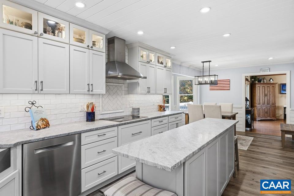 HIDDEN VALLEYS - Residential