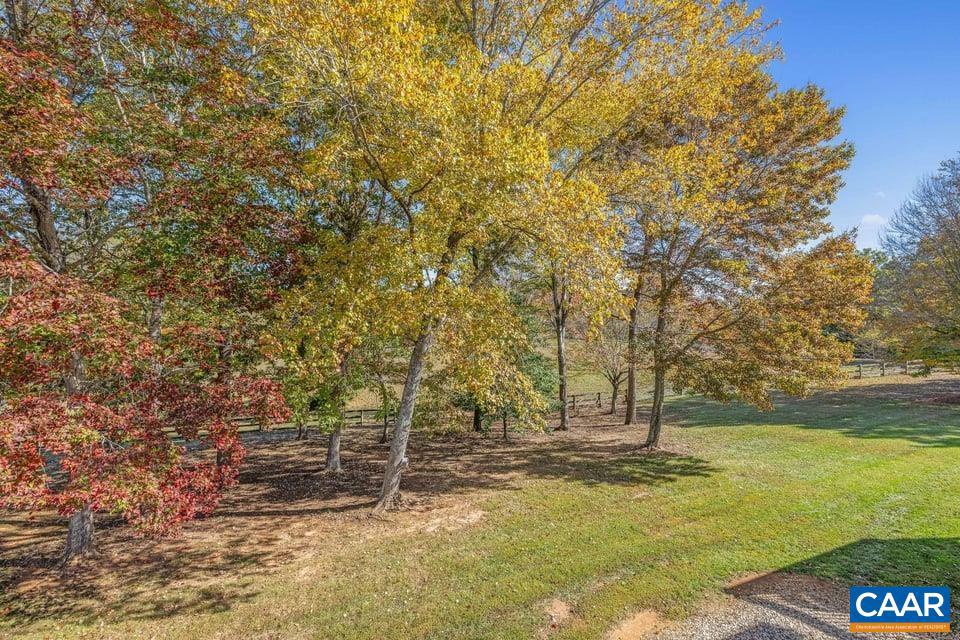 HIDDEN VALLEYS - Residential