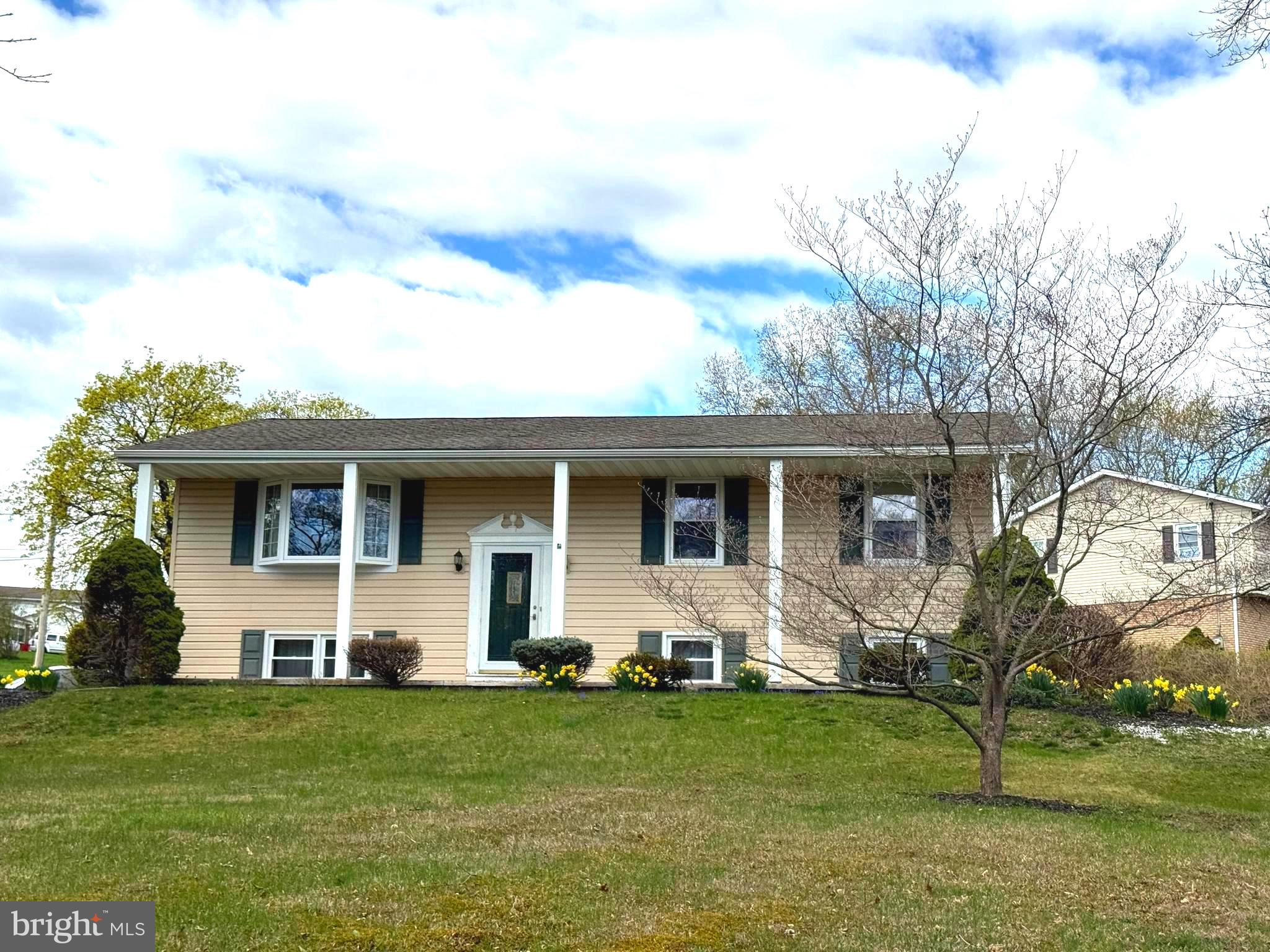 2485 Sunnyslope Drive is set on a picturesque half acre in Pottsgrove School District. This is a one owner home just waiting for its next owner to move in and make the house their own. . Three bedrooms on the main living floor with 2 full bathrooms and an additional room on the lower level that could be a 4th bedroom that has 2 large closets. The lower level family room has sliding doors to the outside, a wet bar and built in book shelves. The main floor living room and dining room have hardwood floors under the current carpet and the roof is 10 years old. The home is filled with possibility and just waiting for its new owners.
Open House scheduled for Saturday May 3 has been CANCELED...Offer Deadline is Friday May 2 by 4:00 p.m.