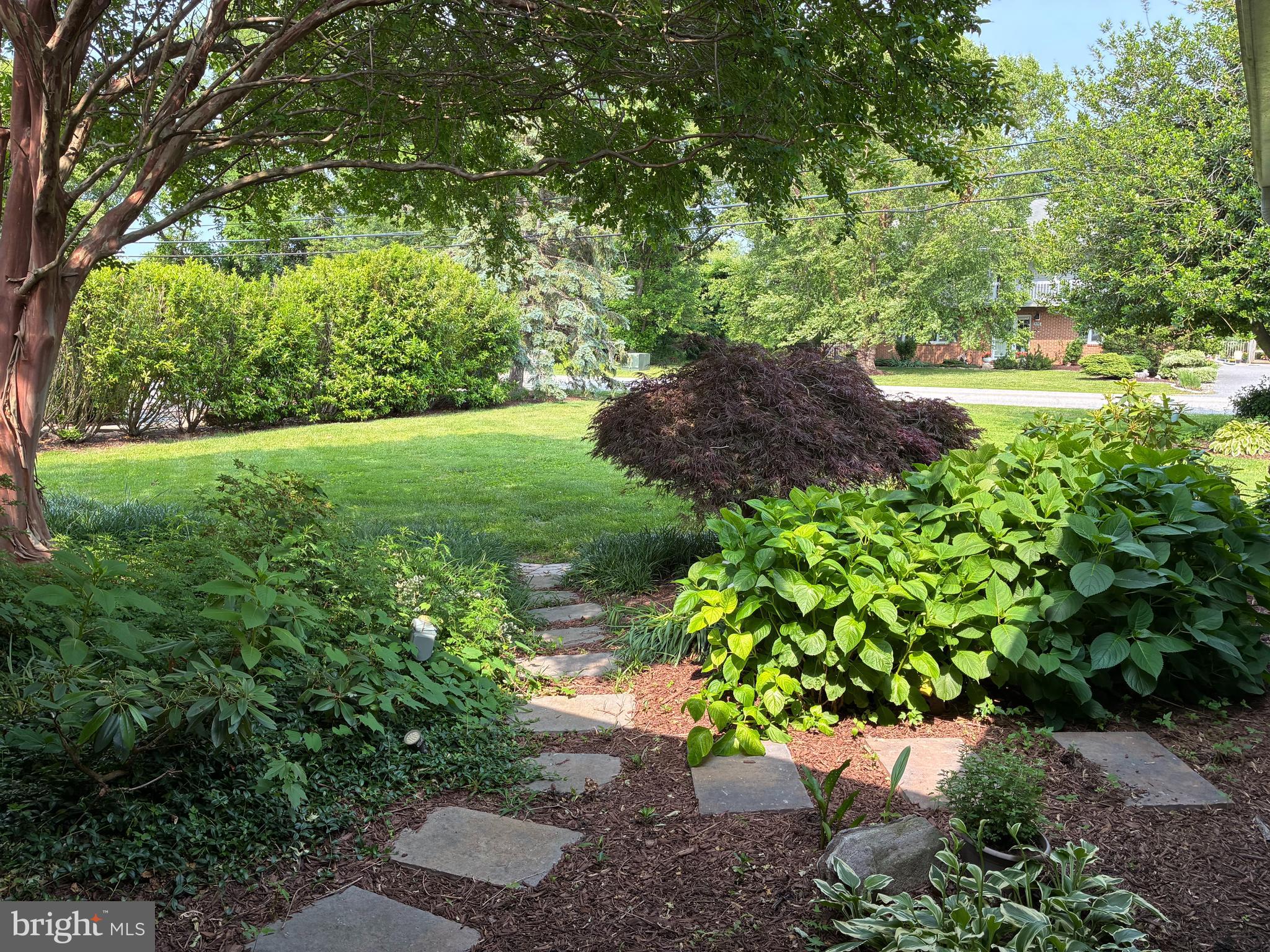 QUEEN ANNE COLONY - Residential