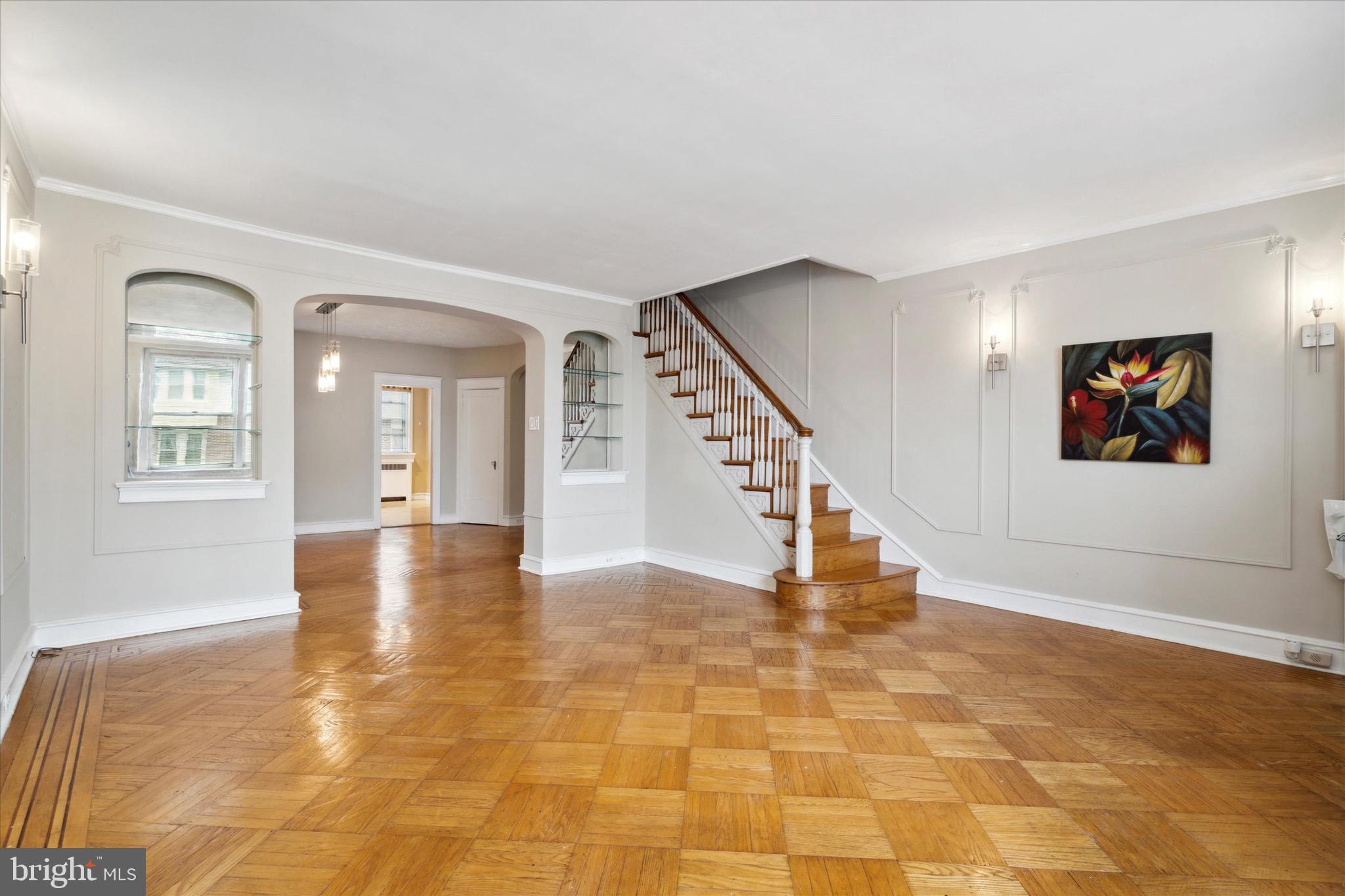 WEST OAK LANE - Residential