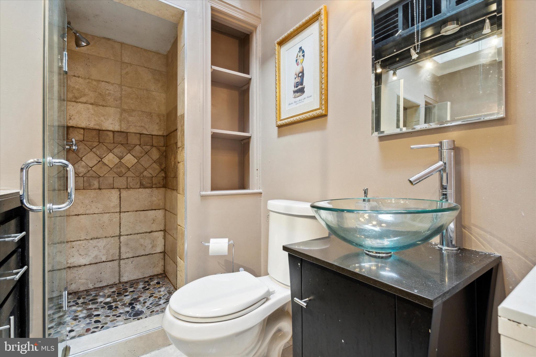 WEST OAK LANE - Residential