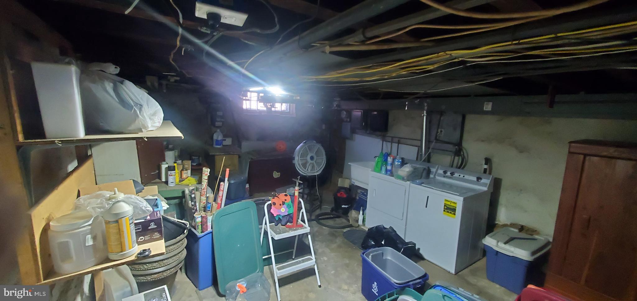 KENSINGTON - Residential