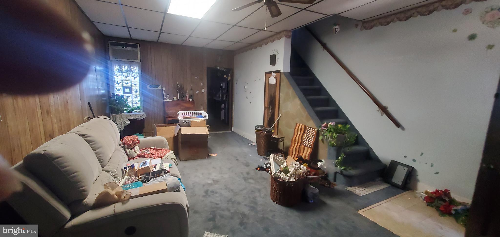 KENSINGTON - Residential