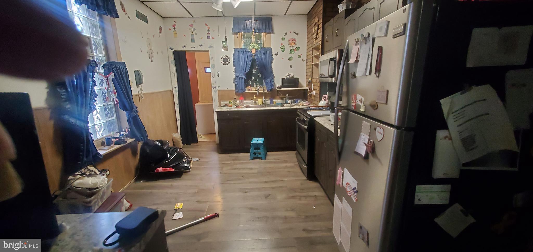 KENSINGTON - Residential