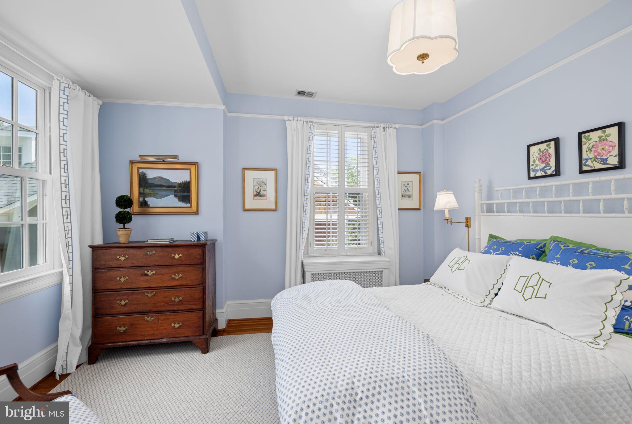CLEVELAND PARK - Residential