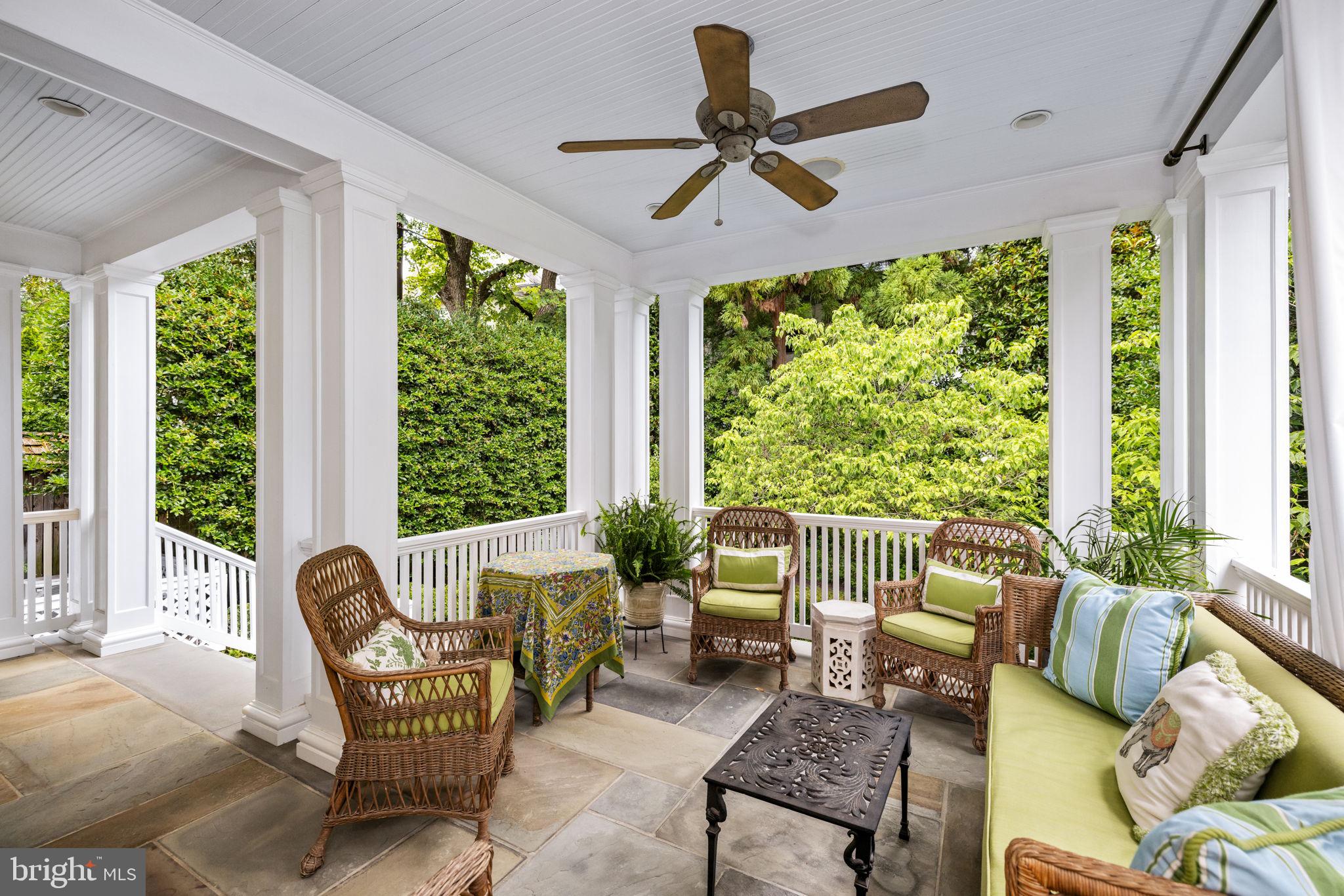 CLEVELAND PARK - Residential