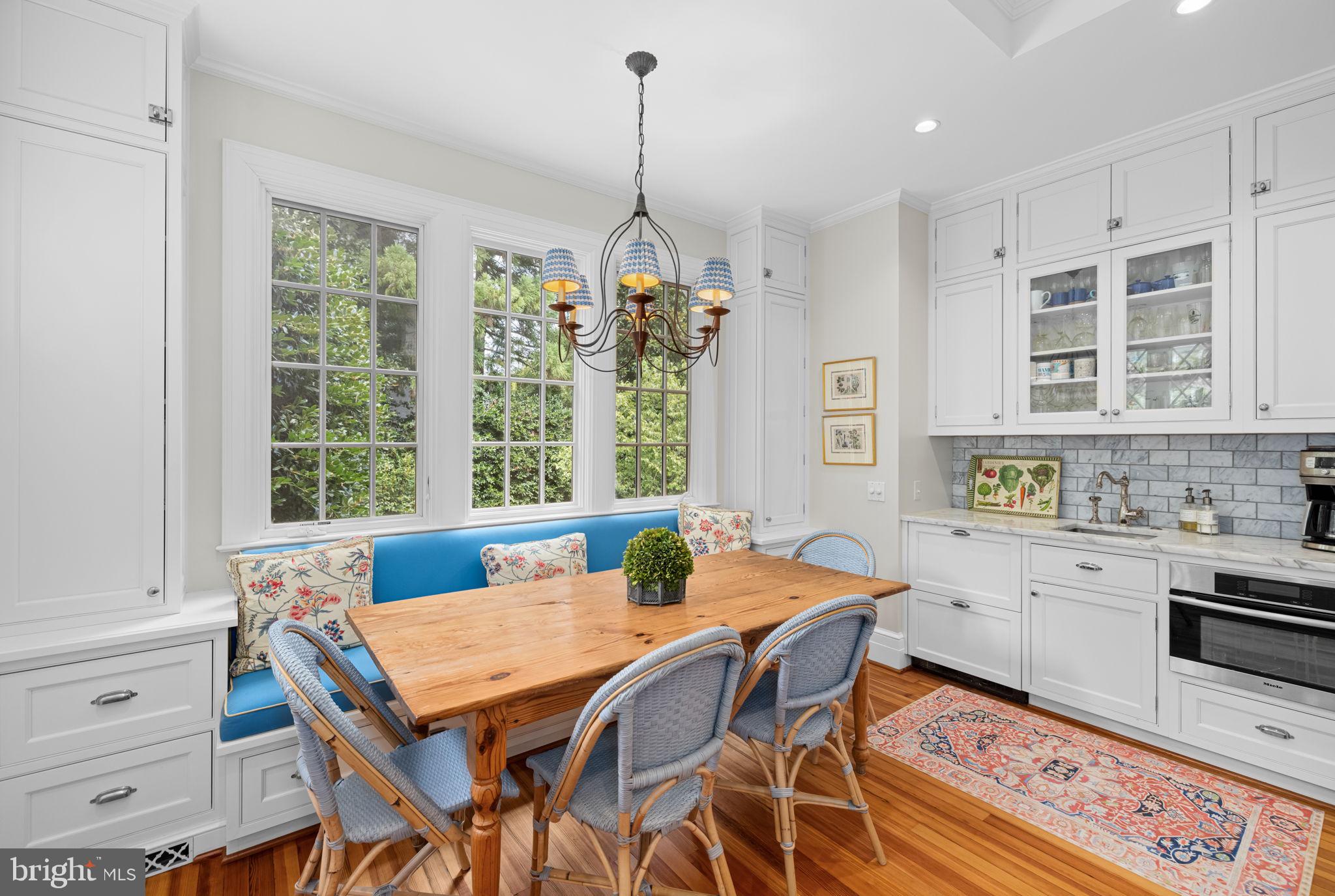 CLEVELAND PARK - Residential