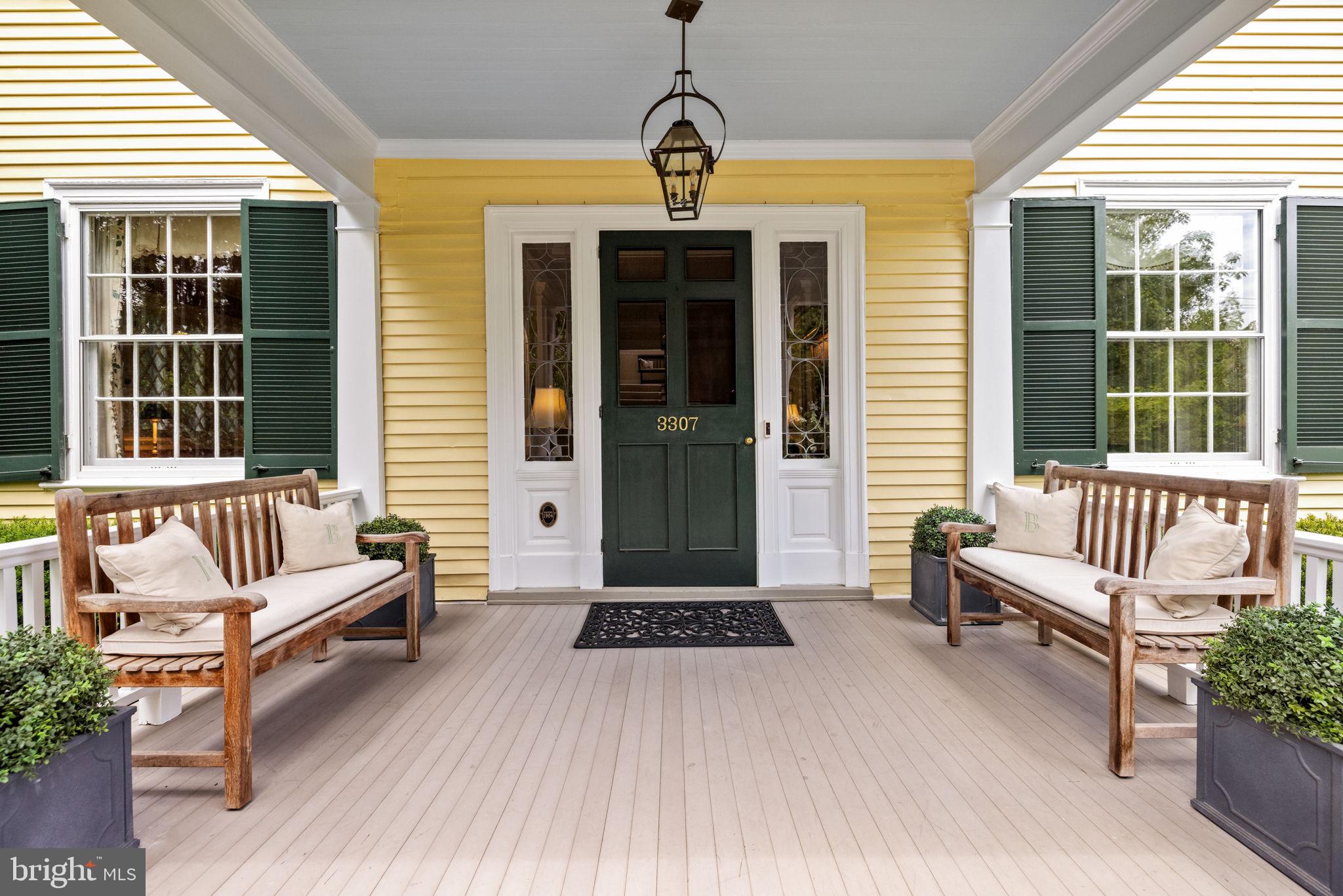 CLEVELAND PARK - Residential