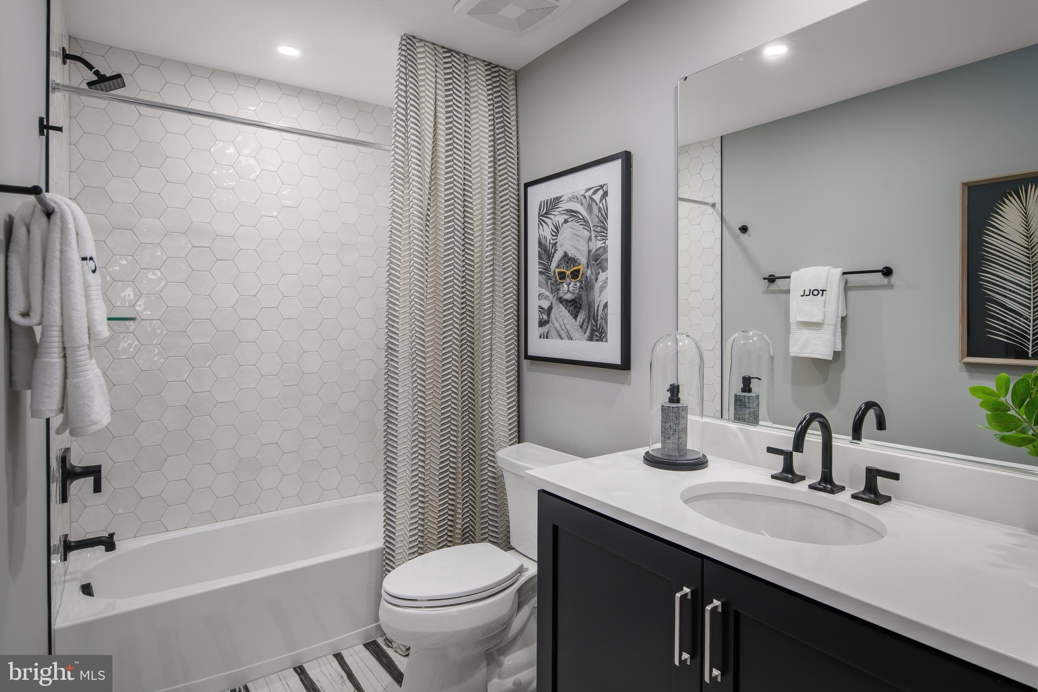 THE GROVE AT DOMINION HILLS - Residential